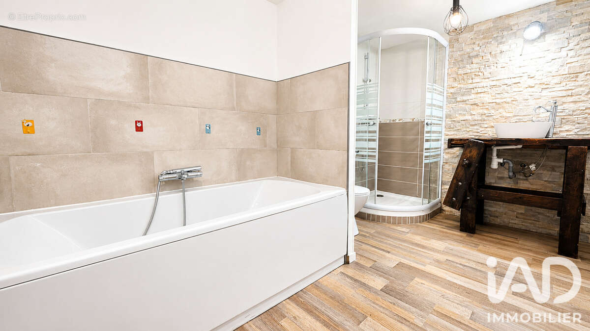 Maison 140 m² à Balan  - photo 8