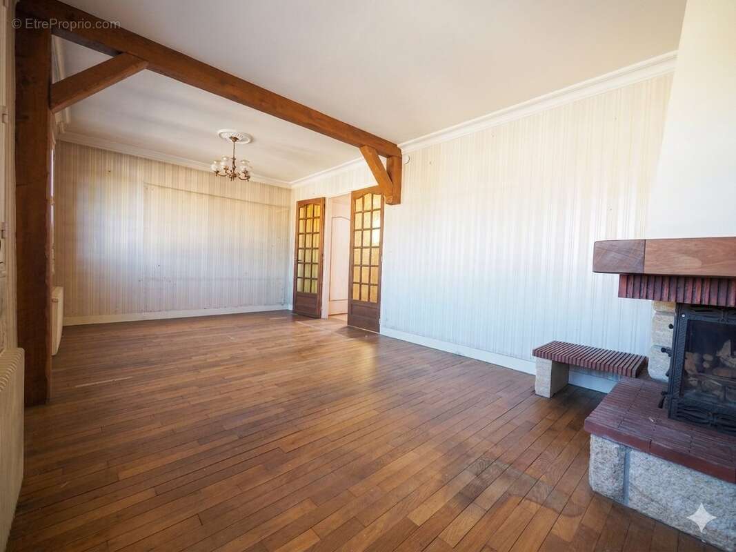 Maison à BOIS-D'ARCY
