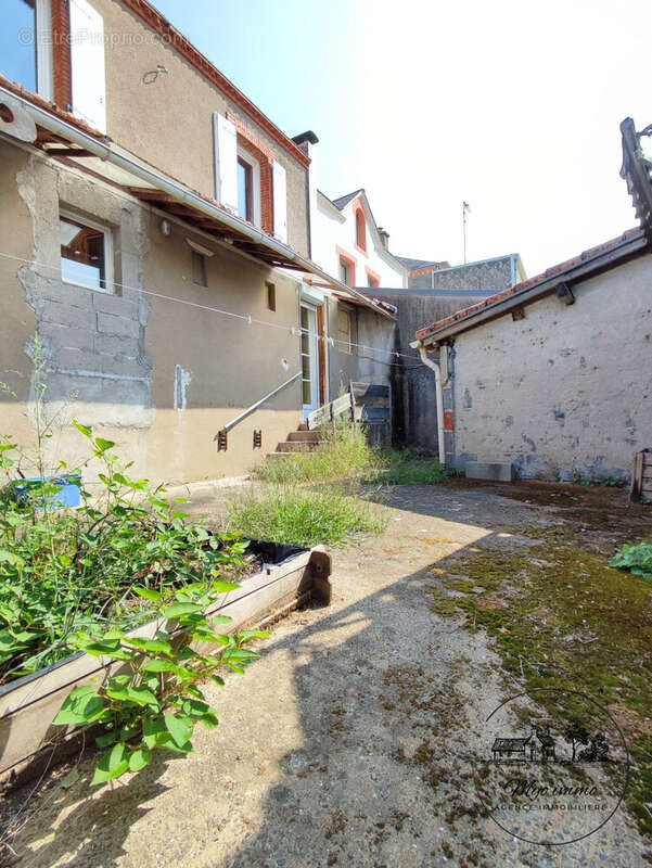 Maison 83 m² à La Montagne  - photo 8