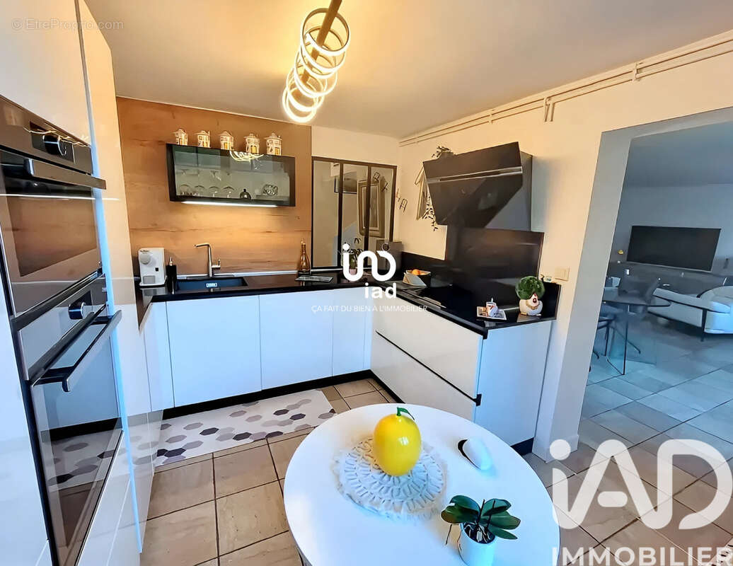 Photo 9 - Appartement à CROUY-SAINT-PIERRE