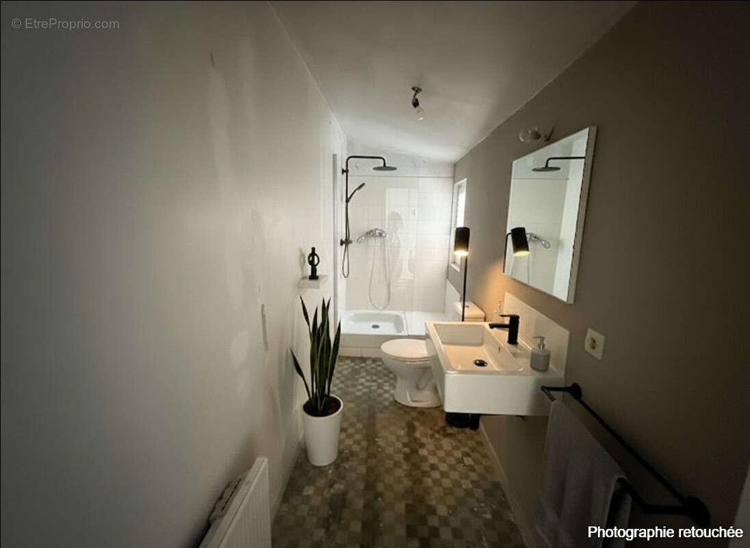 Appartement à MONTAGNAC