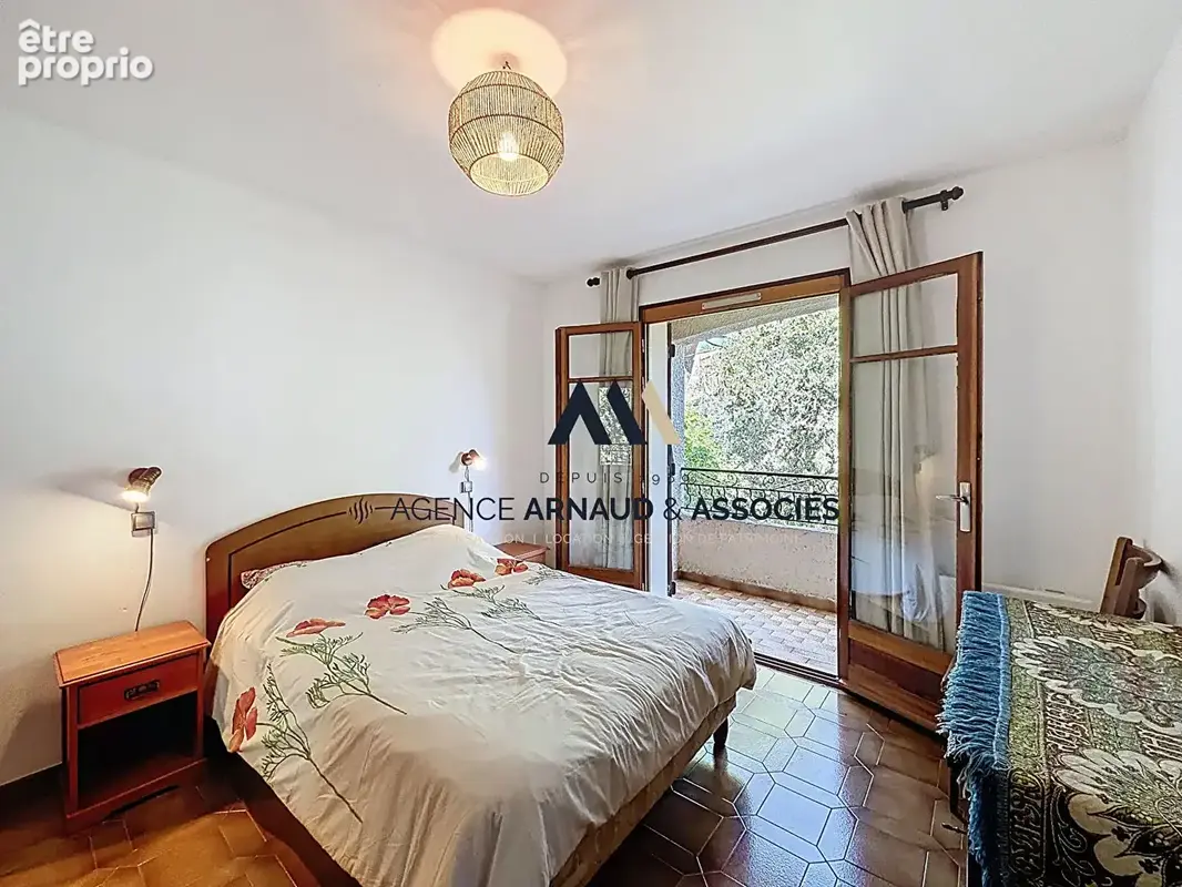 Appartement T2 proche de la plage des Lecques - photo 2