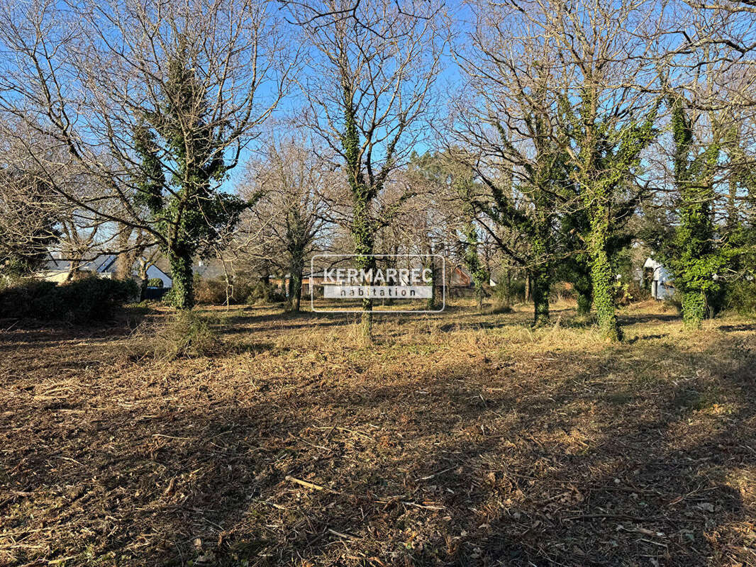 Terrain à LA TURBALLE