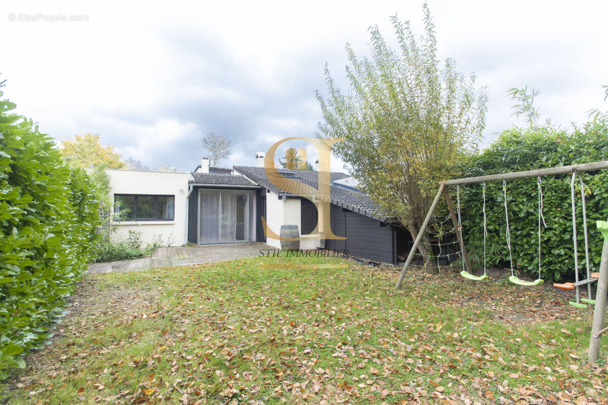 Maison à EPINAY-SOUS-SENART