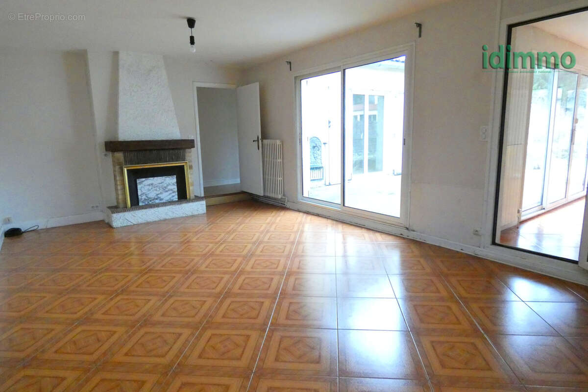 Appartement à AURILLAC