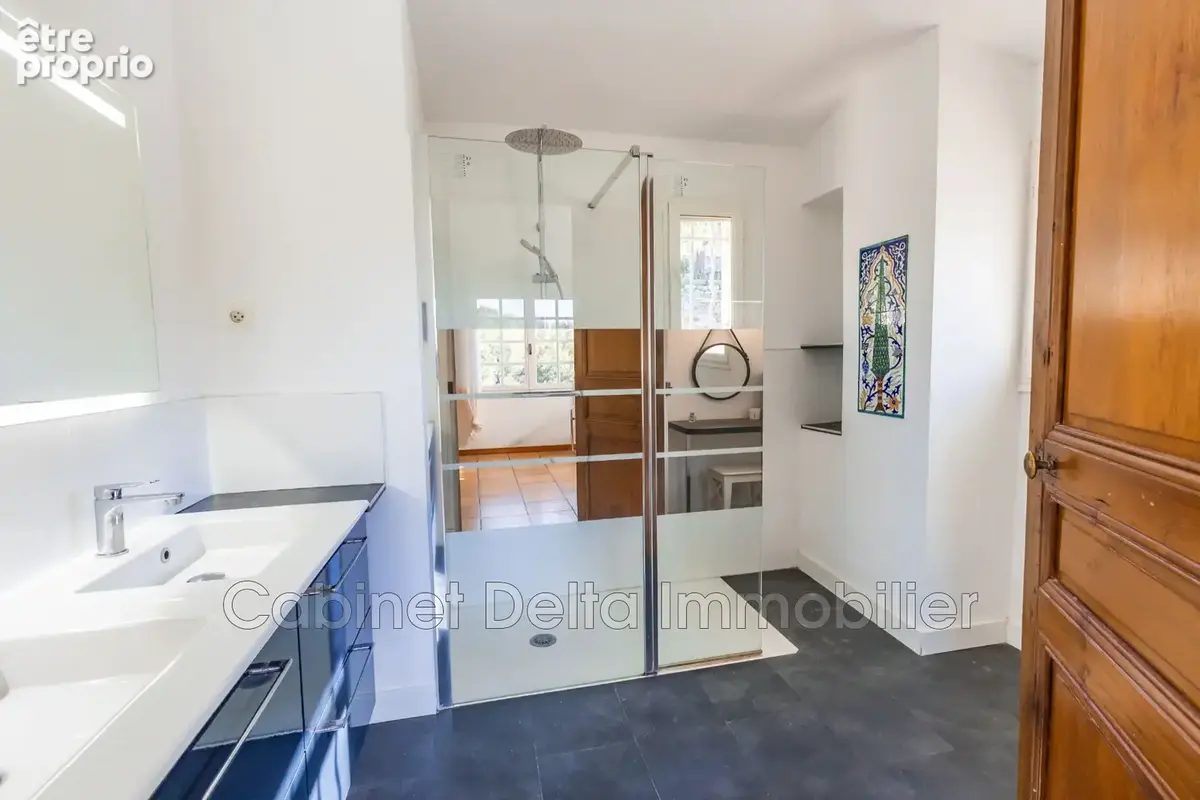 Maison 6 pièces 183 m² à vendre à Ollioules (83190) - photo 9