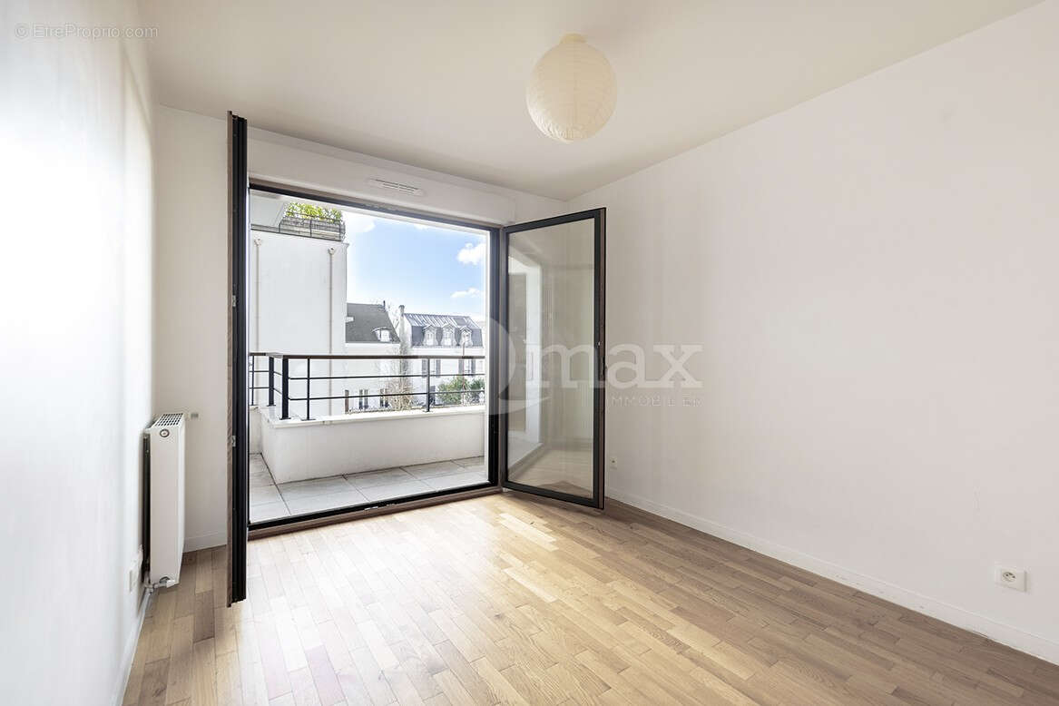 Appartement à COLOMBES