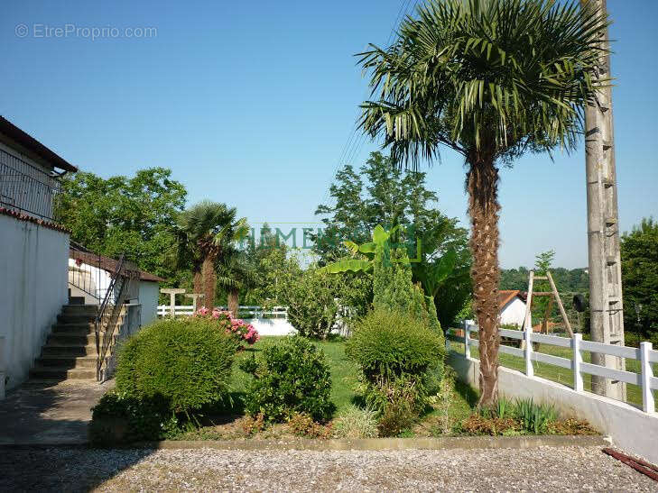 Maison à AICIRITS-CAMOU-SUHAST