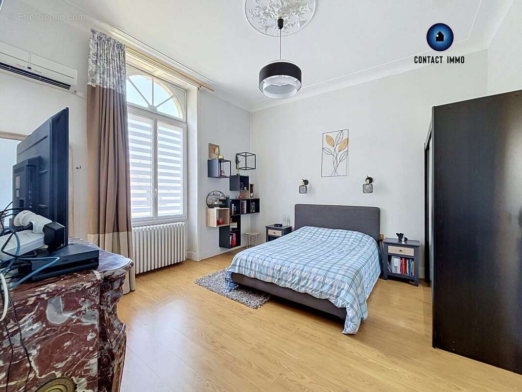 Maison 316 m² à Brive-La-Gaillarde  - photo 7