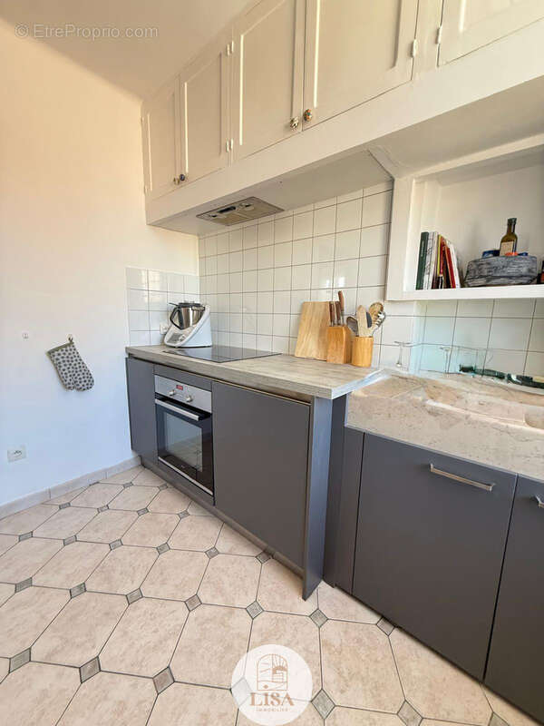 Appartement à MARSEILLE-6E