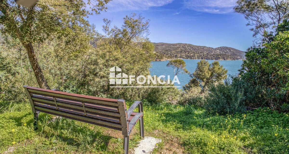 Appartement à LE LAVANDOU