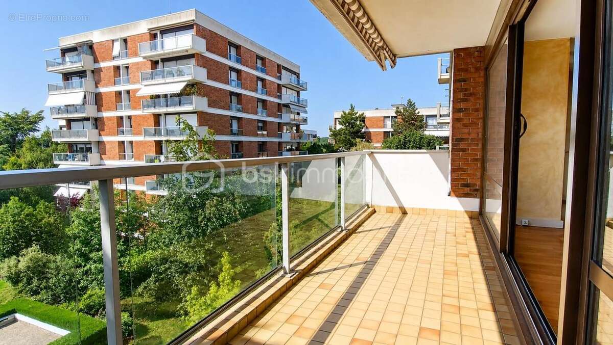 Parc de Diane – Appartement familial 5 pièces avec terrasse, balcons et parking - photo 17