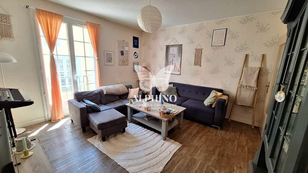 Appartement à THIVIERS