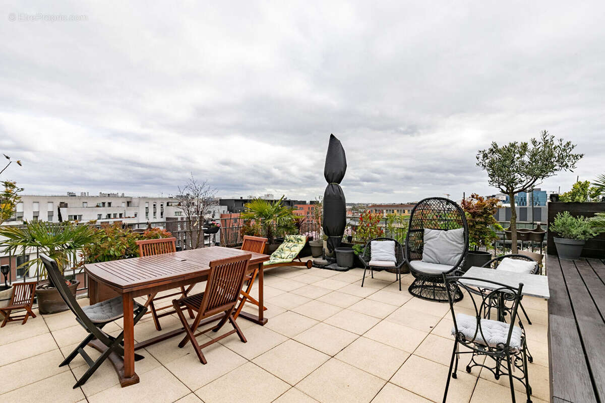 Appartement à MONTROUGE