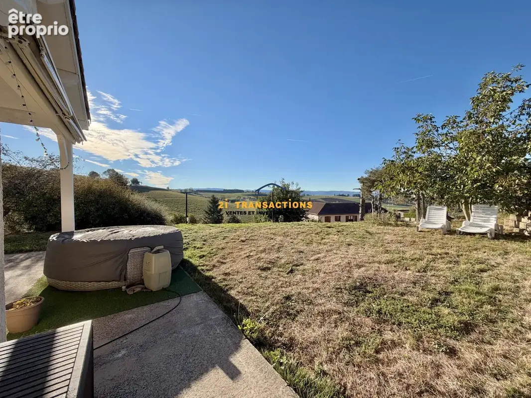 Maison 5 pièces 114 m² à vendre à Fontanes (42140) - photo 3