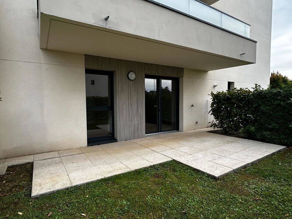 Appartement à MONDEVILLE