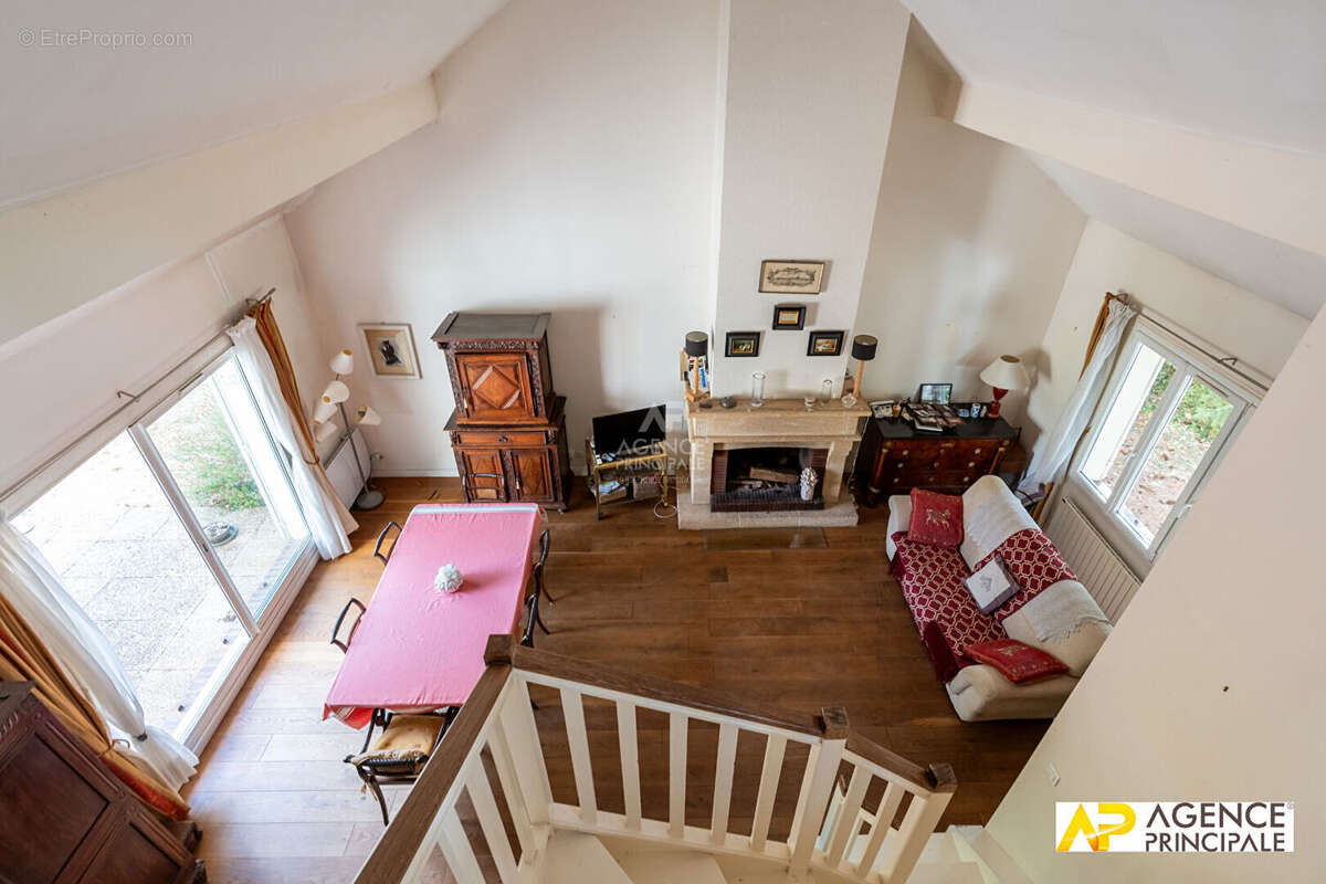 Maison Le Mesnil Le Roi 5 pièce(s) 113.65 m2 - photo 10
