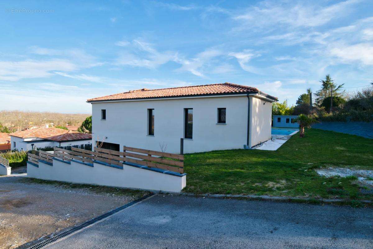 Maison à MONTGISCARD