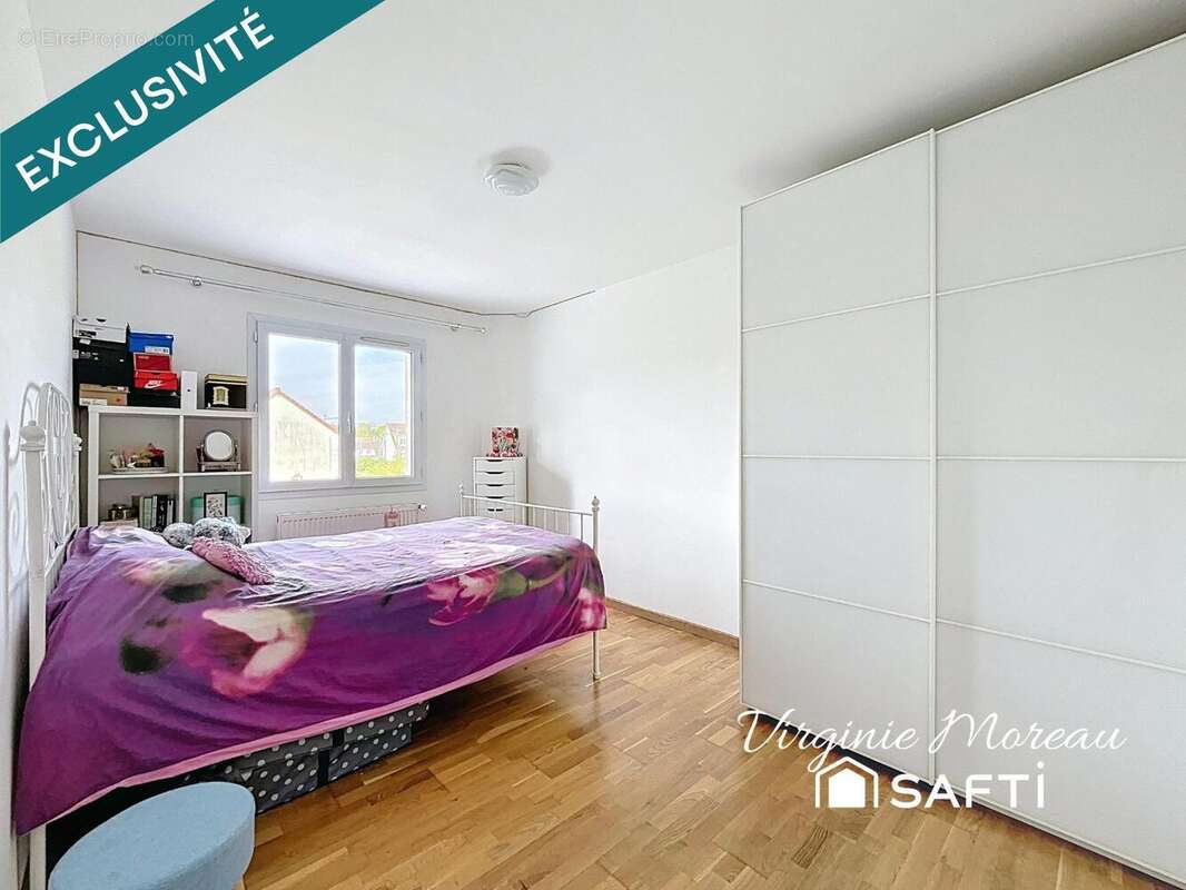 Maison 151 m² à Lisses  - photo 8