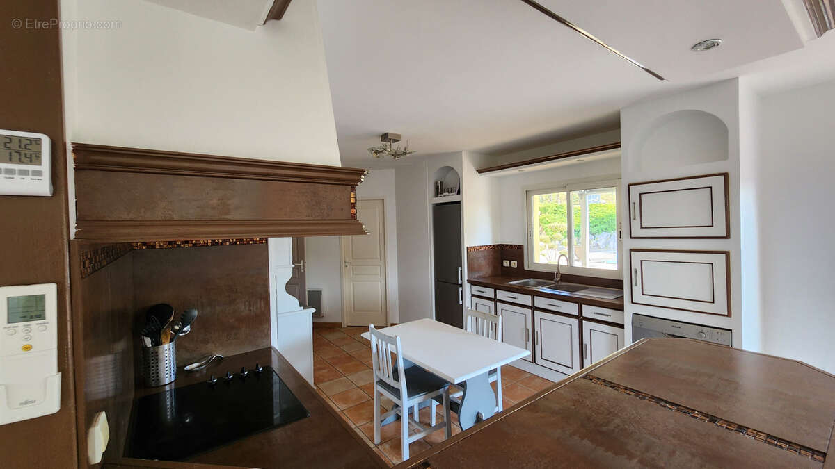 Maison à BIRAC-SUR-TREC
