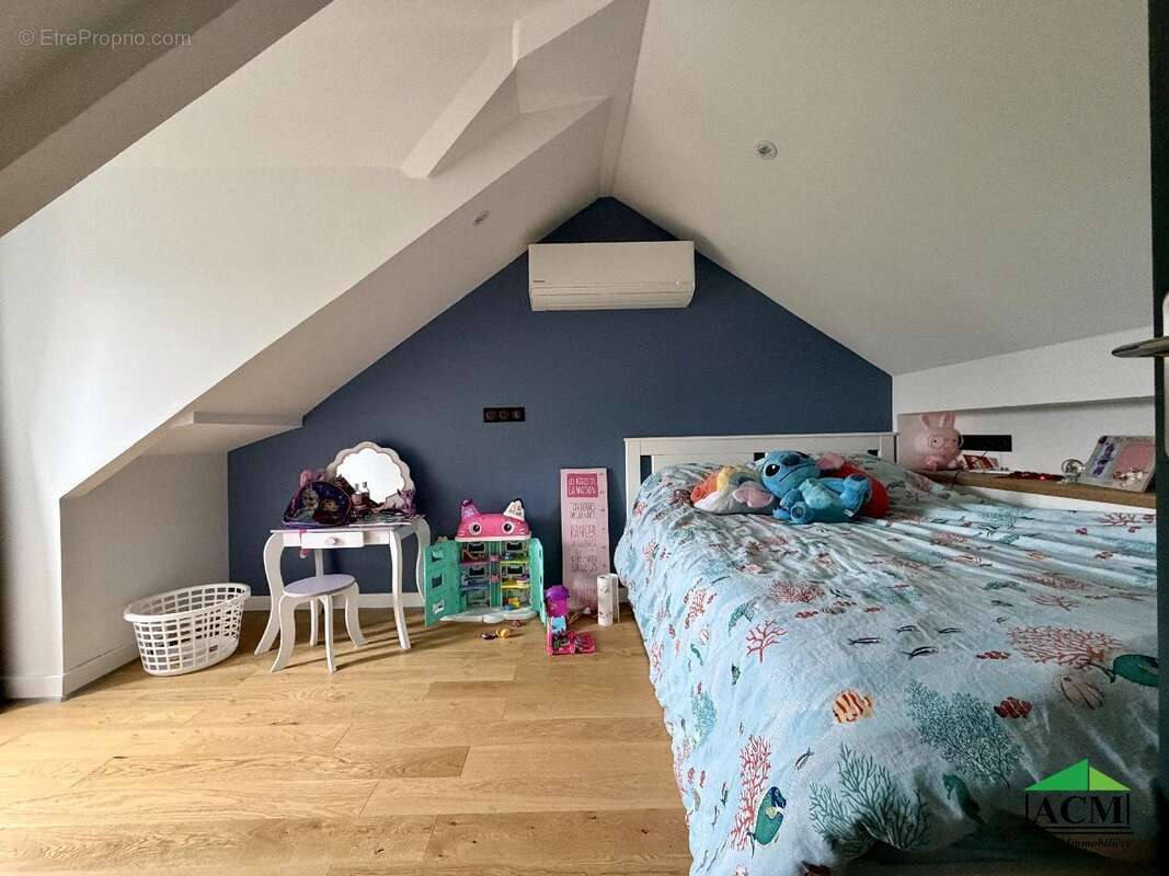 Maison à MERY-SUR-OISE