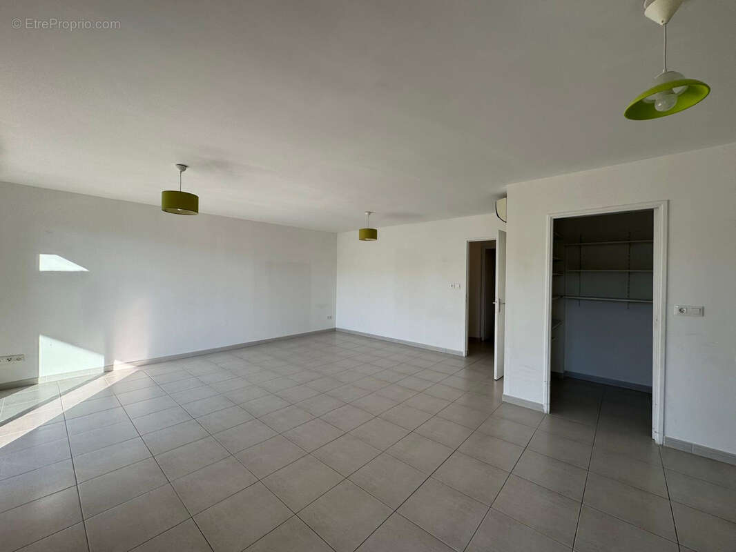 Appartement à NIMES