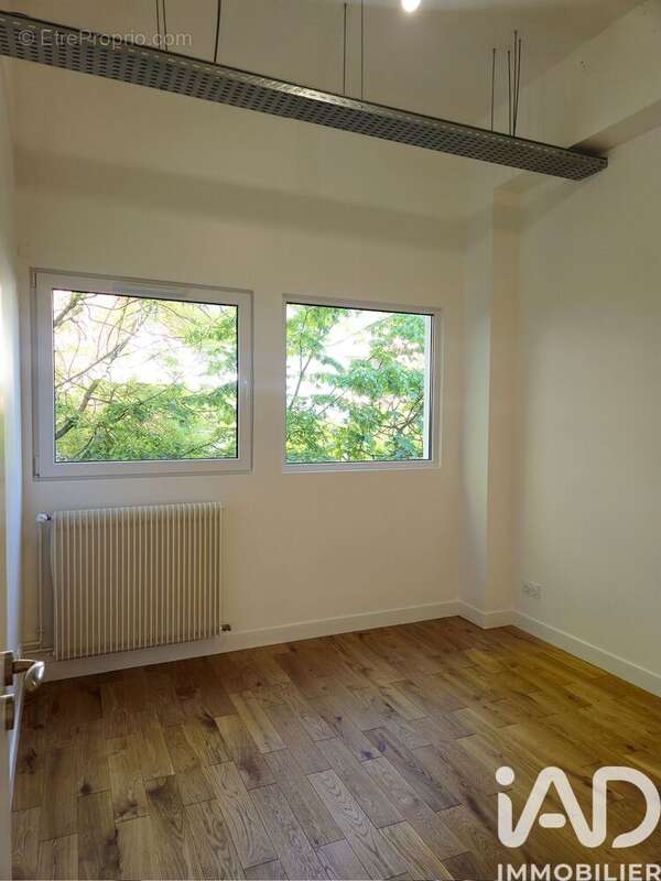 Photo 8 - Appartement à SURESNES