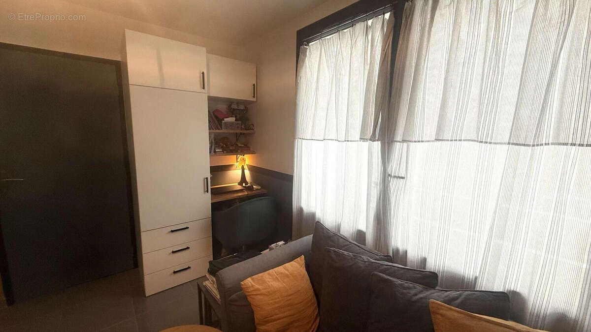 Appartement à BUSSY-SAINT-GEORGES