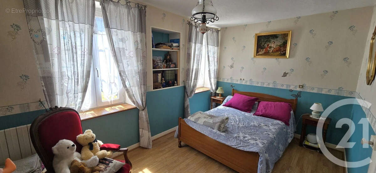Maison 169 m² à Marmagne  - photo 8