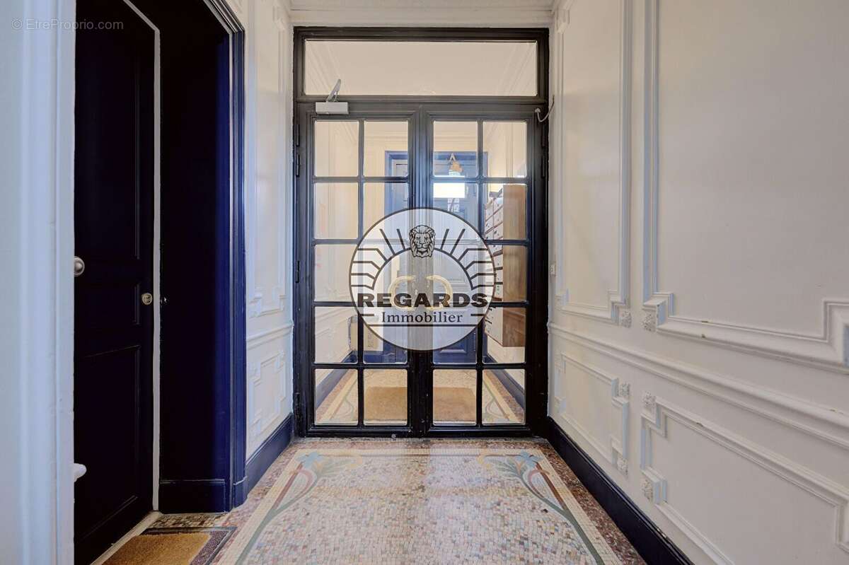 Appartement à MONTROUGE