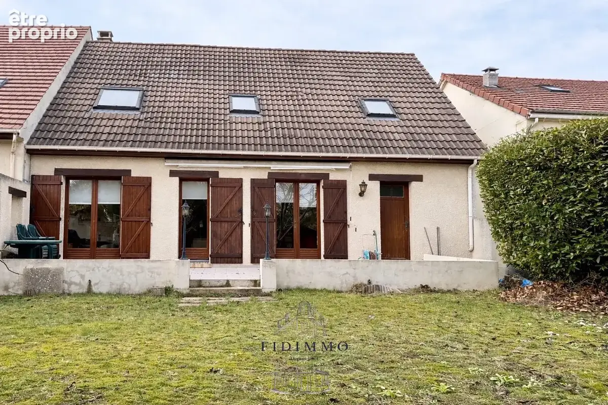 Photo Maison à Ormesson-Sur-Marne au prix de 435 000€