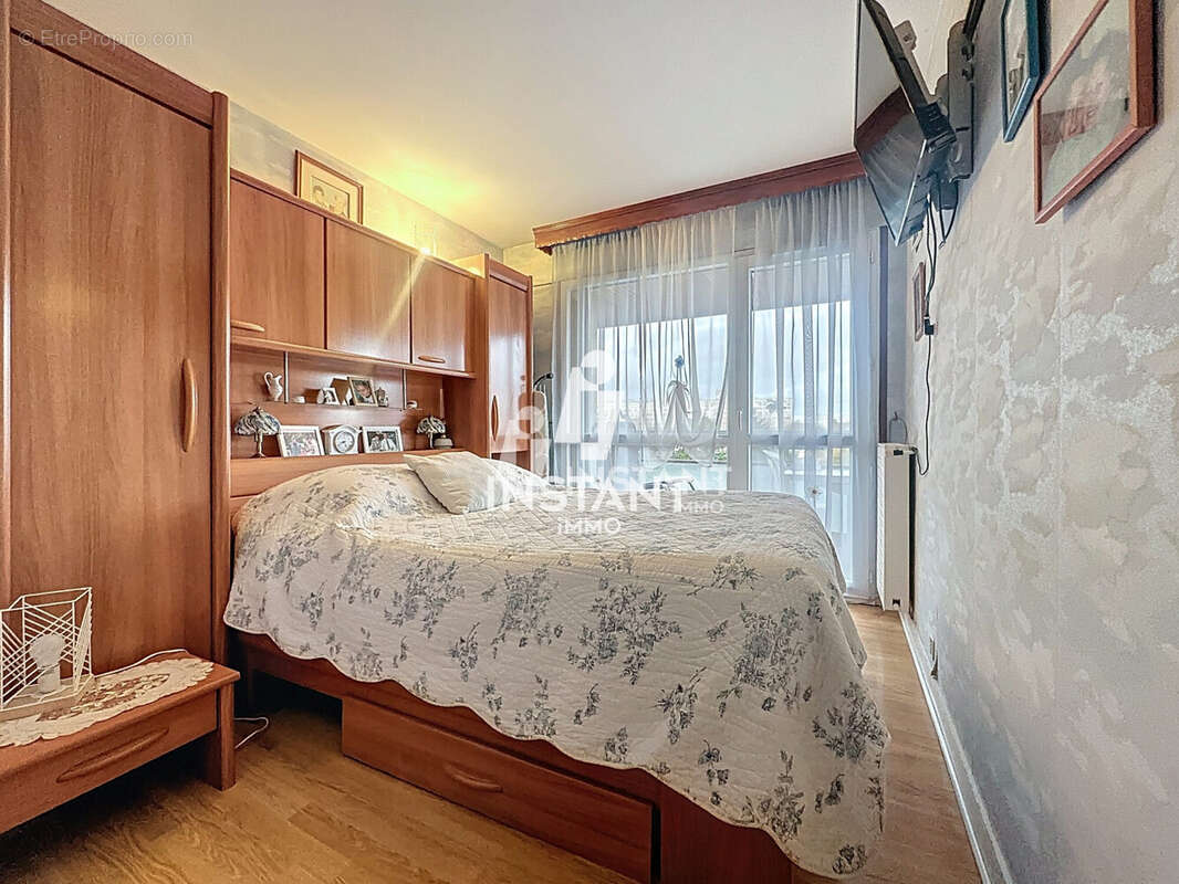 Appartement à BONDY