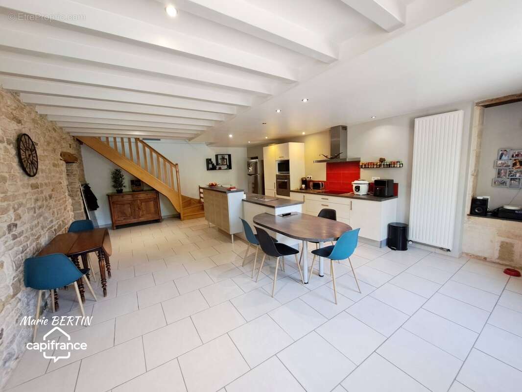Maison à vendre 8 pièces CELLES SUR BELLE (79) - photo 2