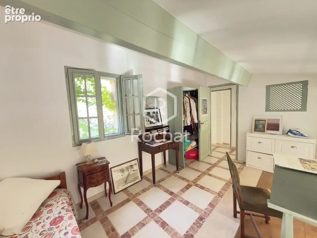 Salernes, maison avec piscine sur 1 628 m2 de terrain, vente en nue-propriété - photo 24