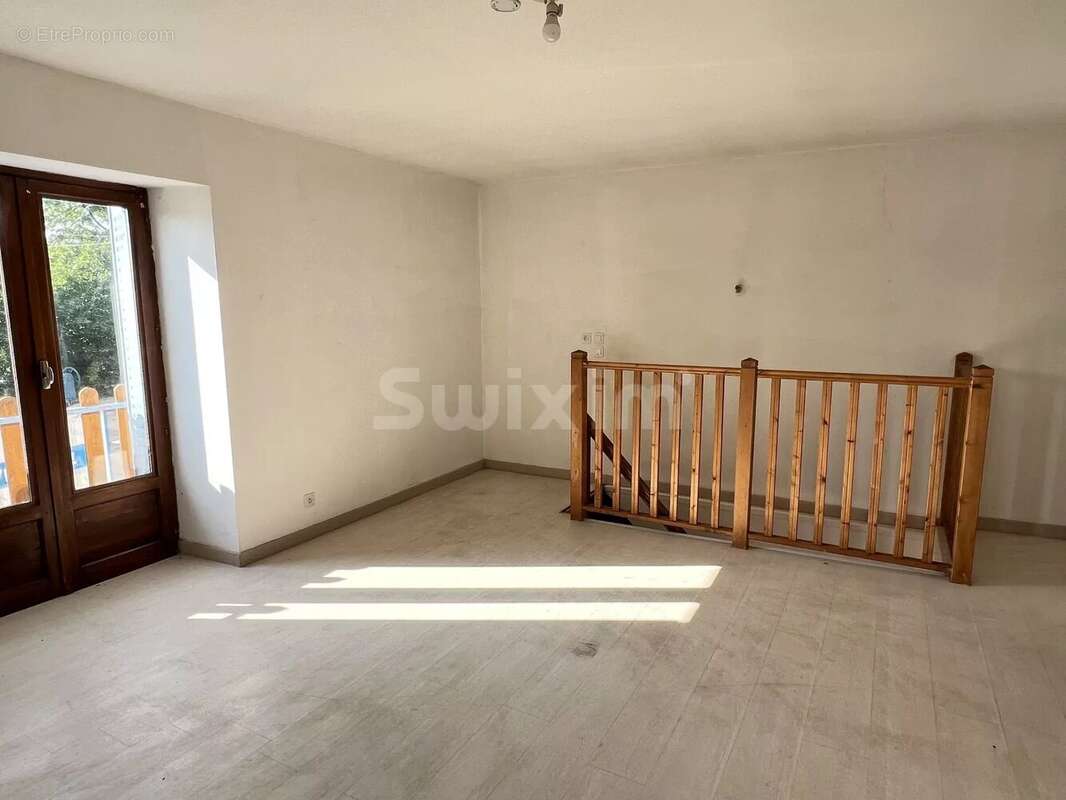 Maison à LONS-LE-SAUNIER