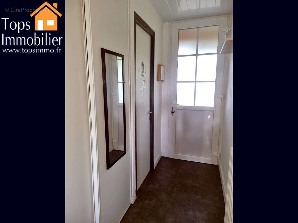 Maison à VAILHOURLES