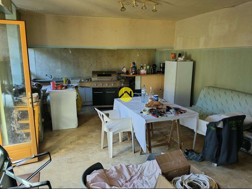 Maison à LURCY-LEVIS