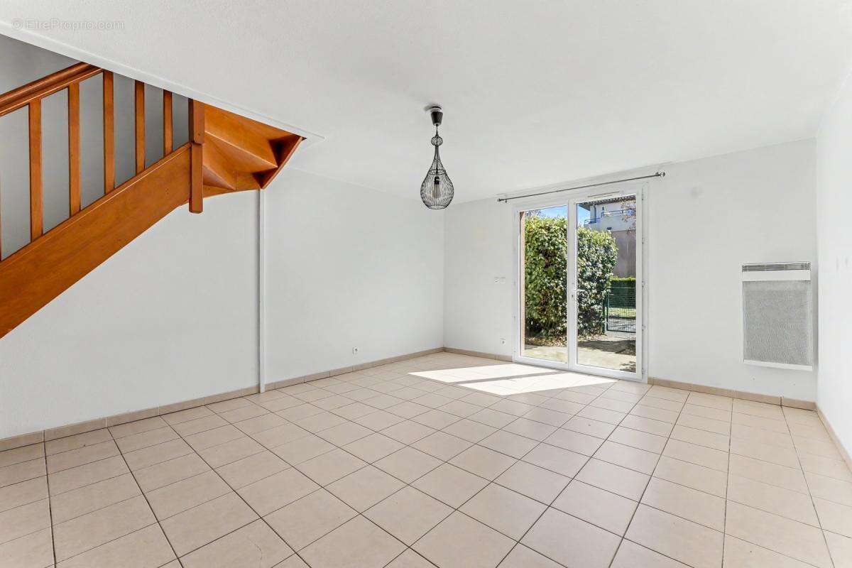 Maison à CASTELNAU-D'ESTRETEFONDS