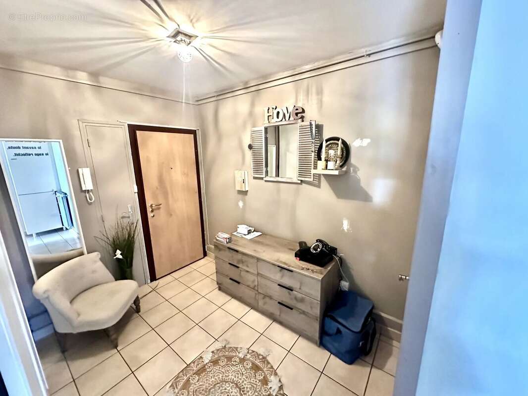 Appartement à FONTAINE