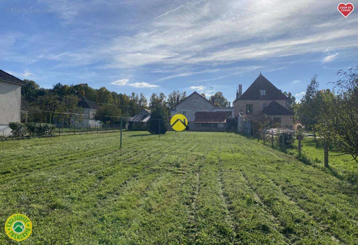 Maison à FOURCHAMBAULT