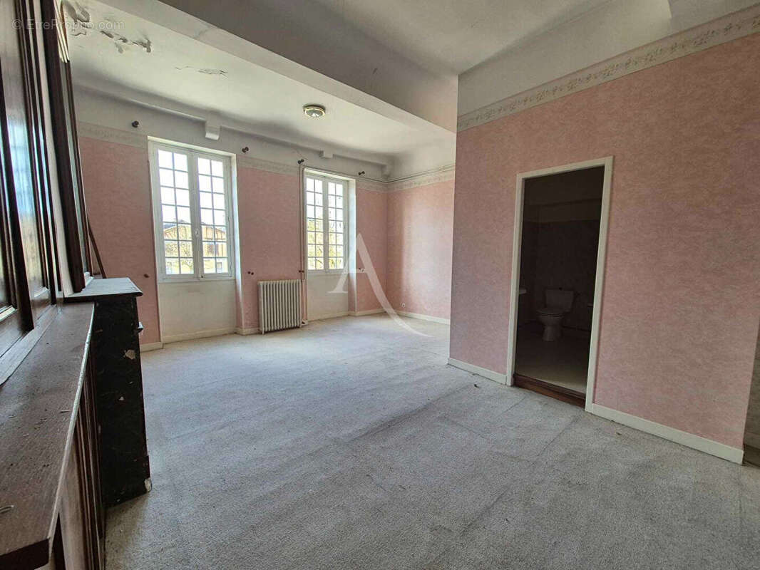 Maison à SAINT-JUSTIN