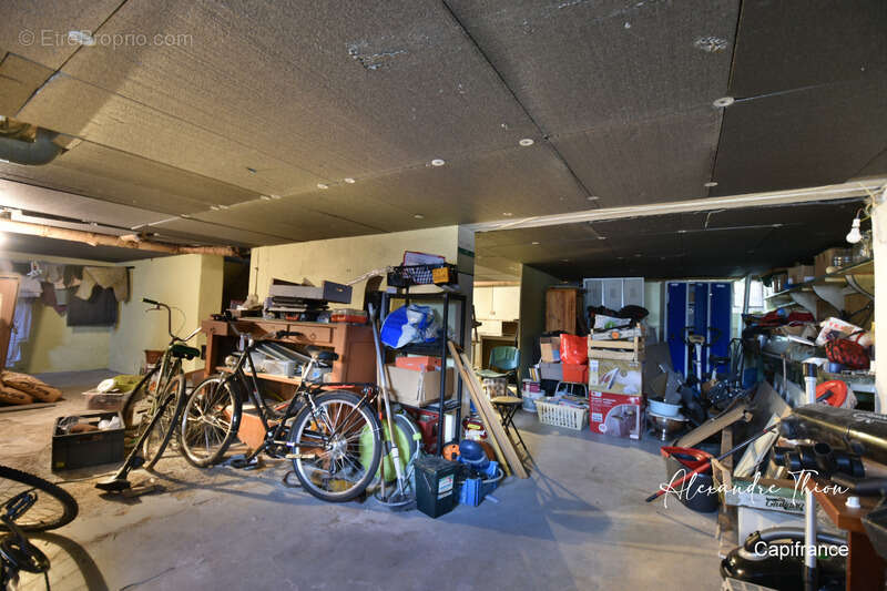 Maison à PONT-DE-CHERUY