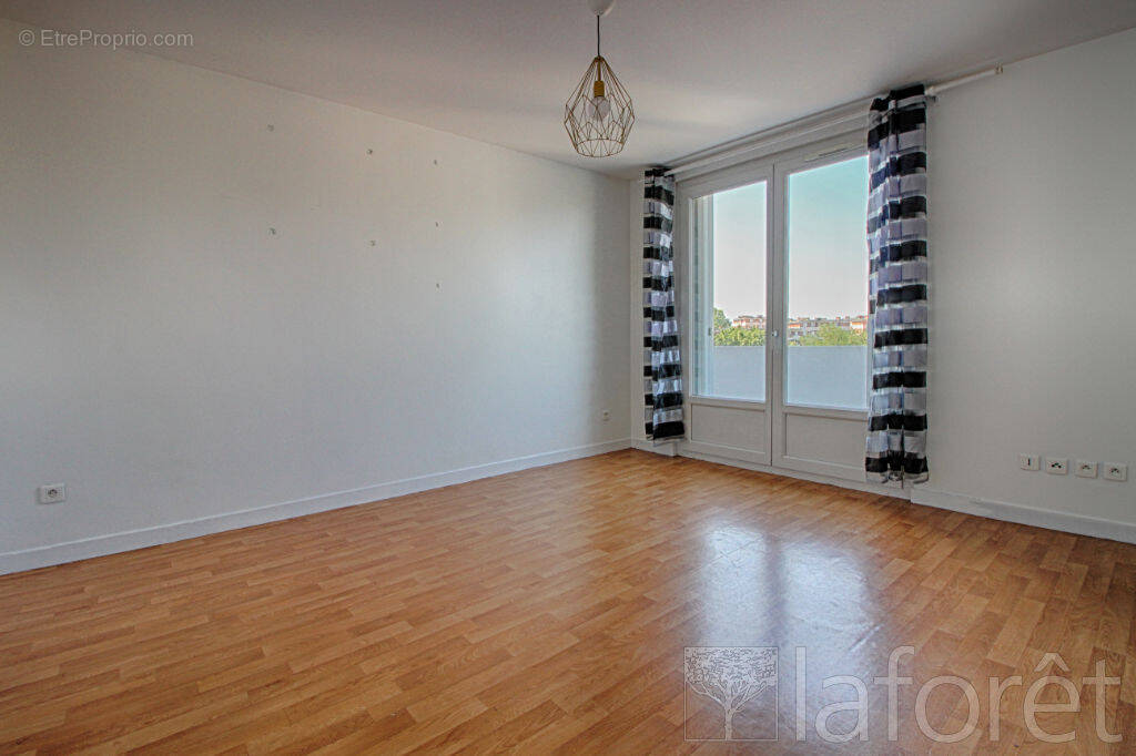 Appartement à CHAMPIGNY-SUR-MARNE