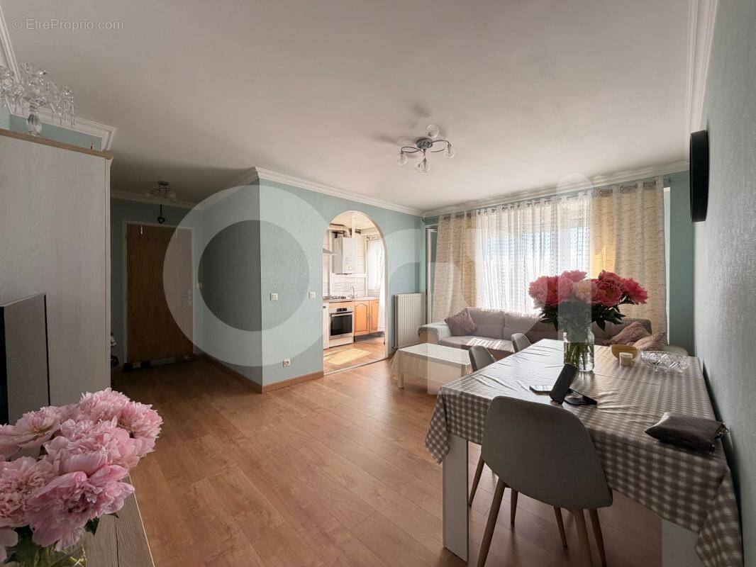 Appartement à COMPIEGNE