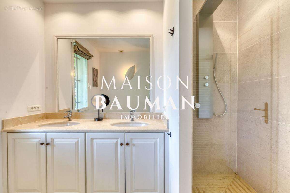 Maison à SAINTE-MAXIME