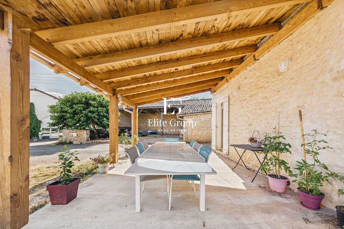 Maison à MARTHON