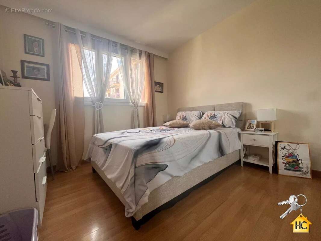 Appartement à LE CANNET