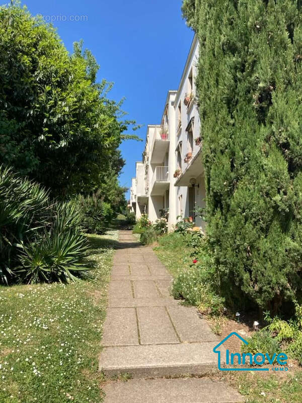 Appartement à LE PLESSIS-ROBINSON