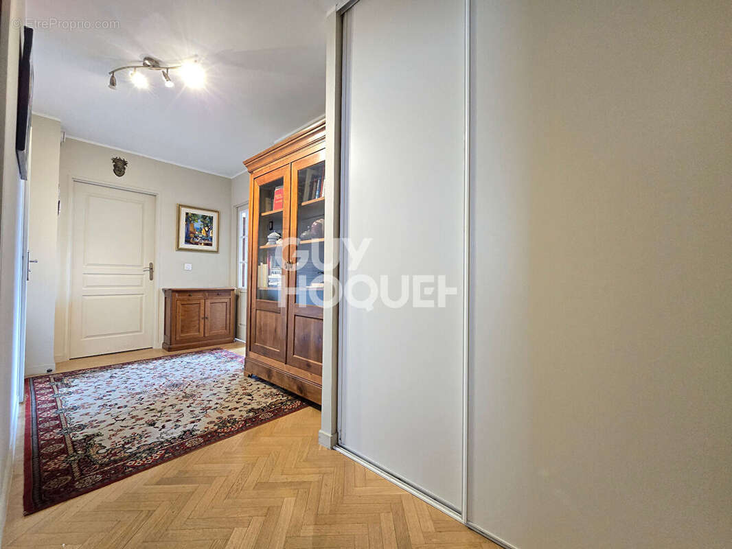 Appartement à BAGNEUX