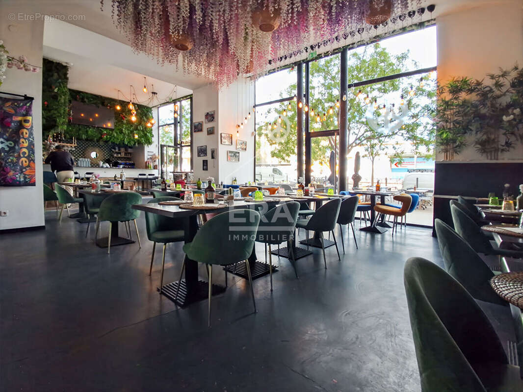 Autre à MARSEILLE-2E